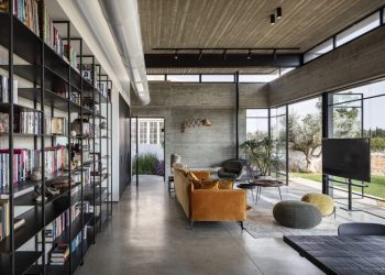 Bare House by Jacobs-Yaniv Architects in Tel Aviv-Yafo, Israel