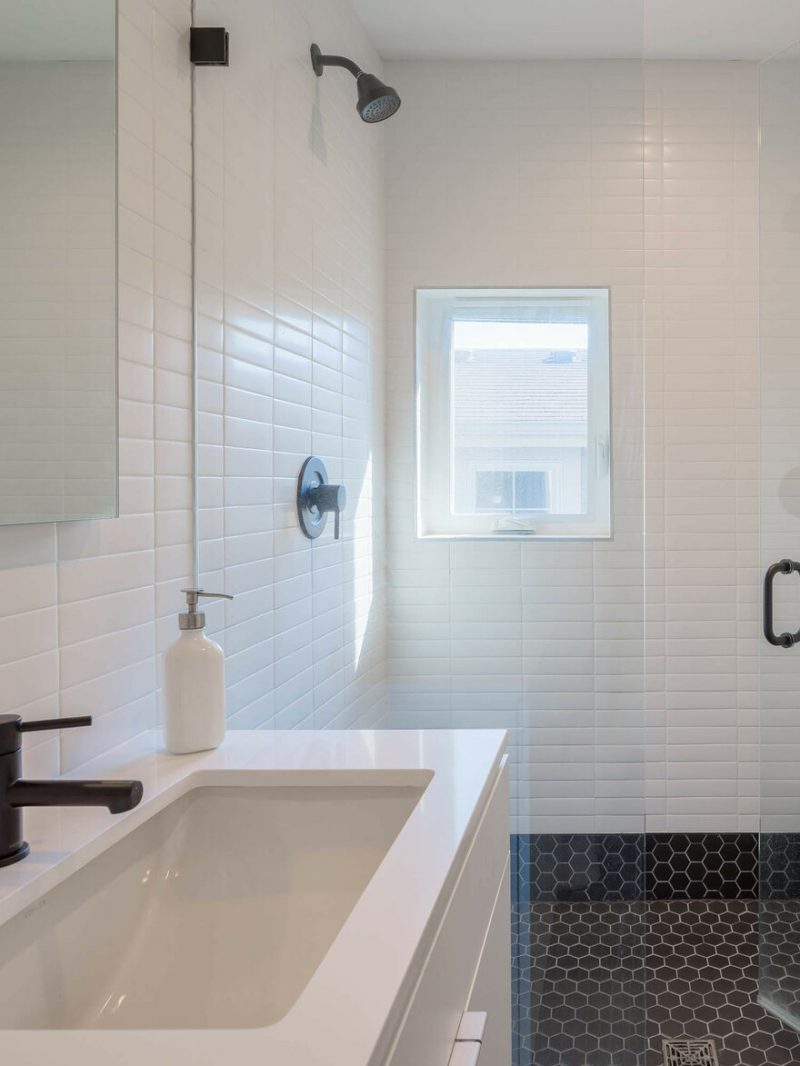 Big Mouth House by Best Practice Architecture & Hybrid Architecture in Seattle, United States