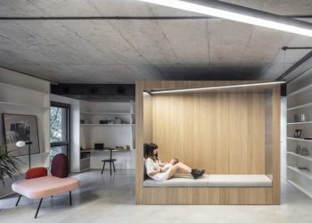 The Box Loft by Toledano+Architects in Tel Aviv-Yafo, Israel