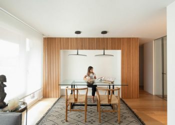 Cabruñana Flat by David Olmos Arquitectos in Avilés, Spain