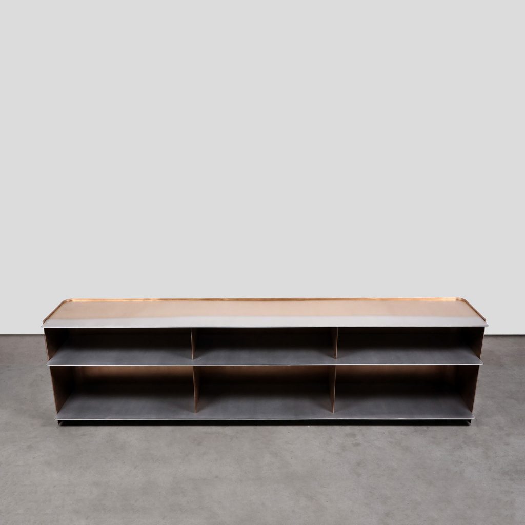 Minimalist Console Design by Marcin Rusak Manufacture