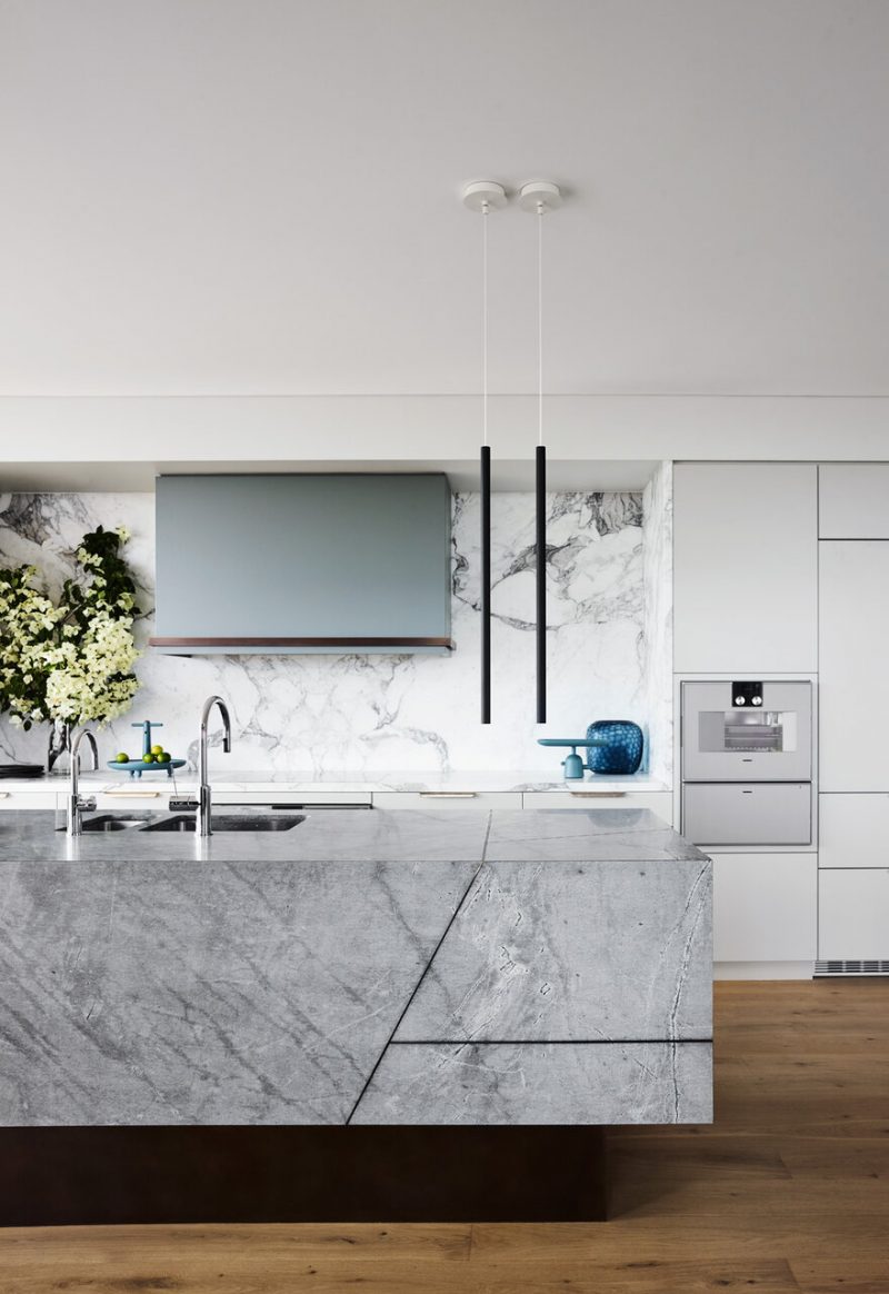 Treetop House – Contemporary Penthouse Home by Arent & Pyke in Sydney, Australia