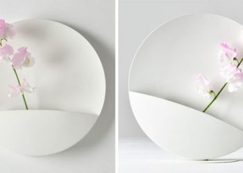 Minimalist White Flower Vase ‘Picture’ by Shinya Oguchi