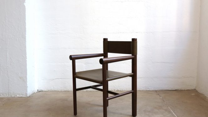 Minimalist Gradual Chair by Benjamin Kicic