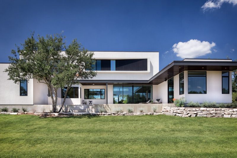 Lakeway Residence by Clark | Richardson Architects in Austin, United States