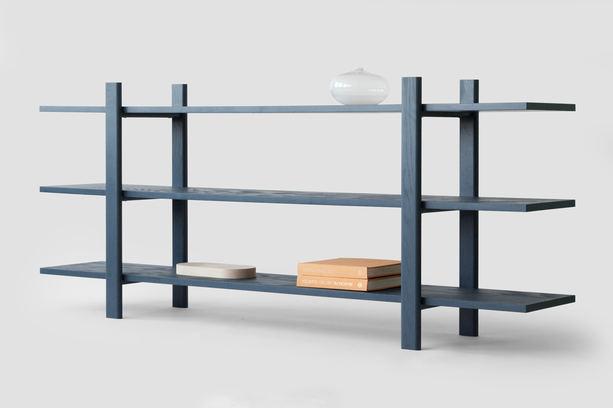 Minimalist Shelf "Mono" by Mario Zoller