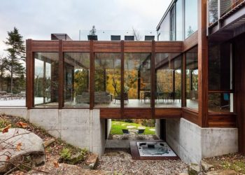 Residence Dans l’Escarpement by YH2 Architecture in Domaine Valdurn, Saint-Faustin-Du-Lac-Carré, Canada