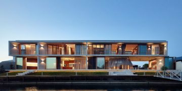 The V House by Shaun Lockyer Architects on the Sunshine Coast in Australia