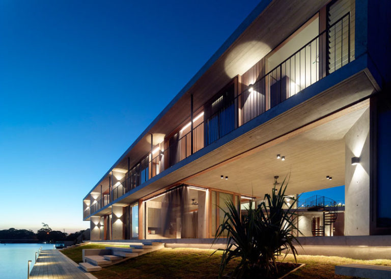 The V House by Shaun Lockyer Architects on the Sunshine Coast in Australia