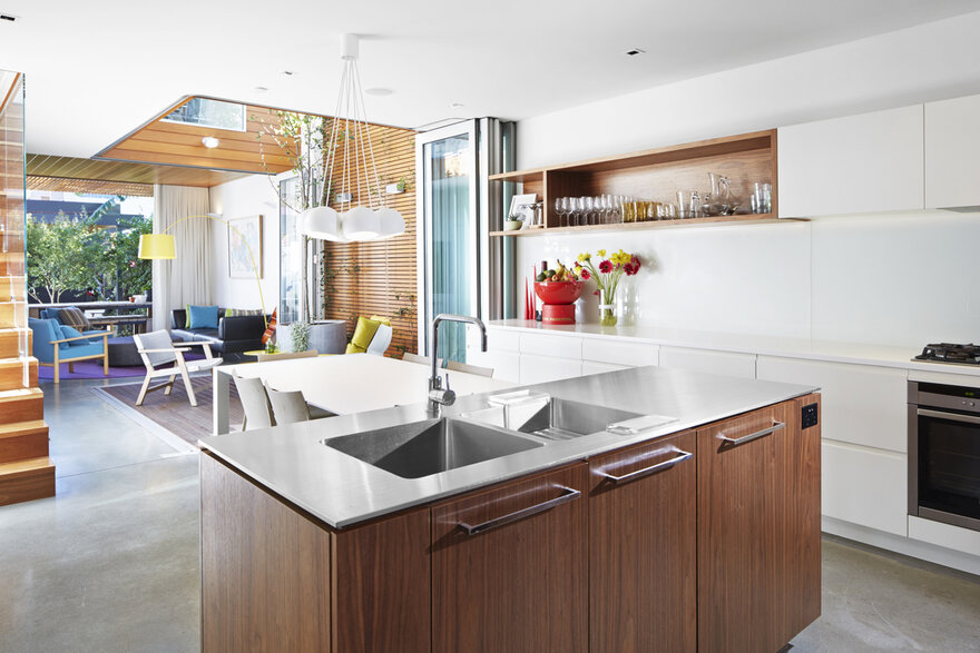 The Courtyard House by Elaine Richardson Architect in Sydney, Australia