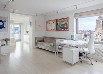 Stylish One Bedroom Apartment by Studio ST Architects in Manhattan, New York