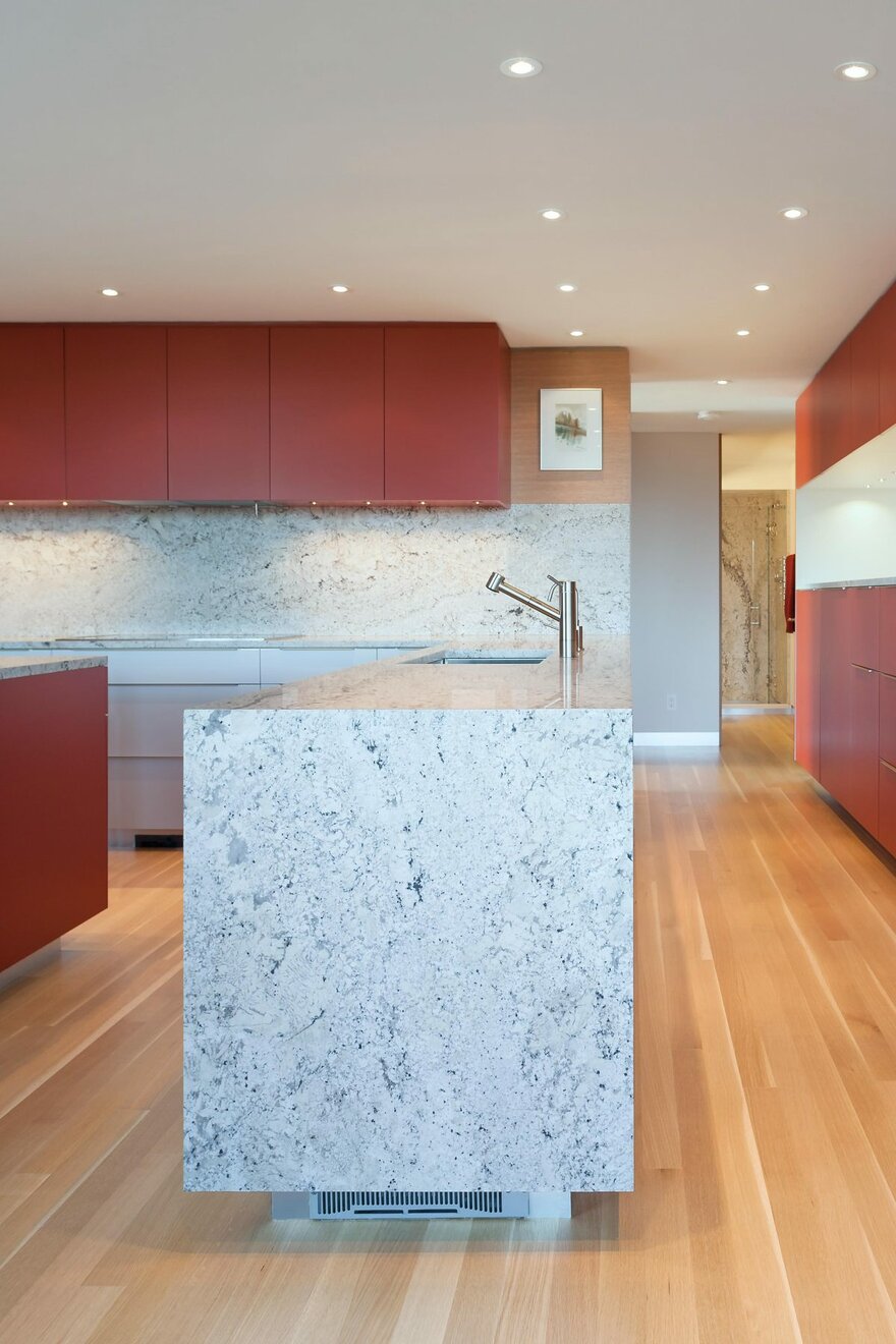 Park View Residence by babienko ARCHITECTS pllc in Seattle, Washington