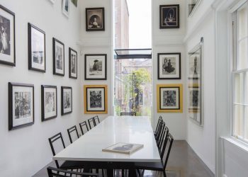 D2 Townhouse by Jake Moulson in Dublin, Ireland