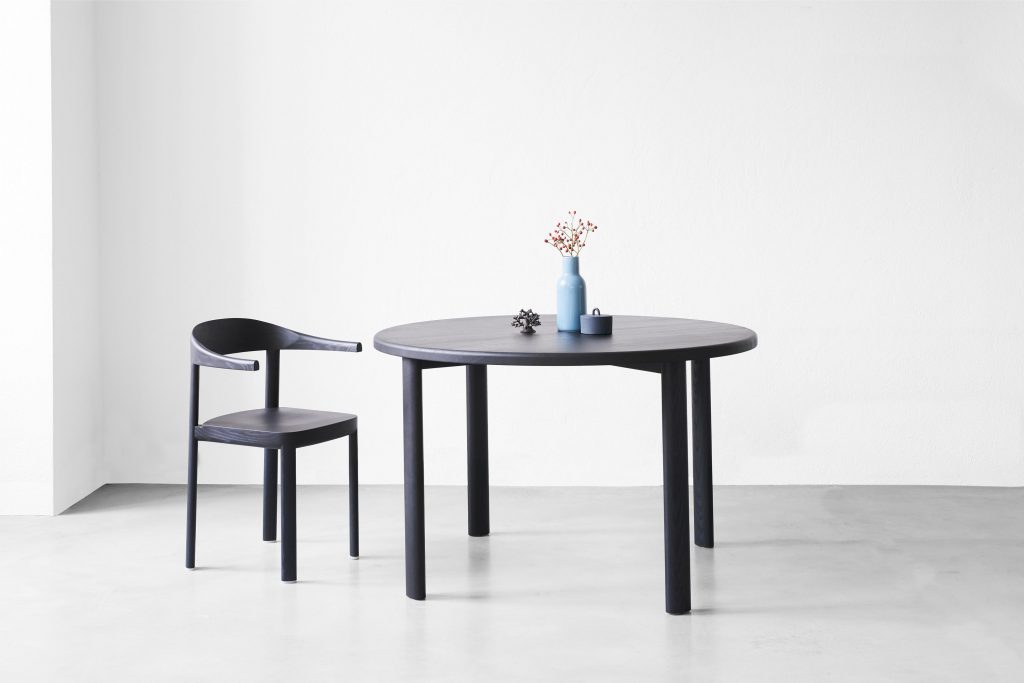 Curv Armchair by Stattmann