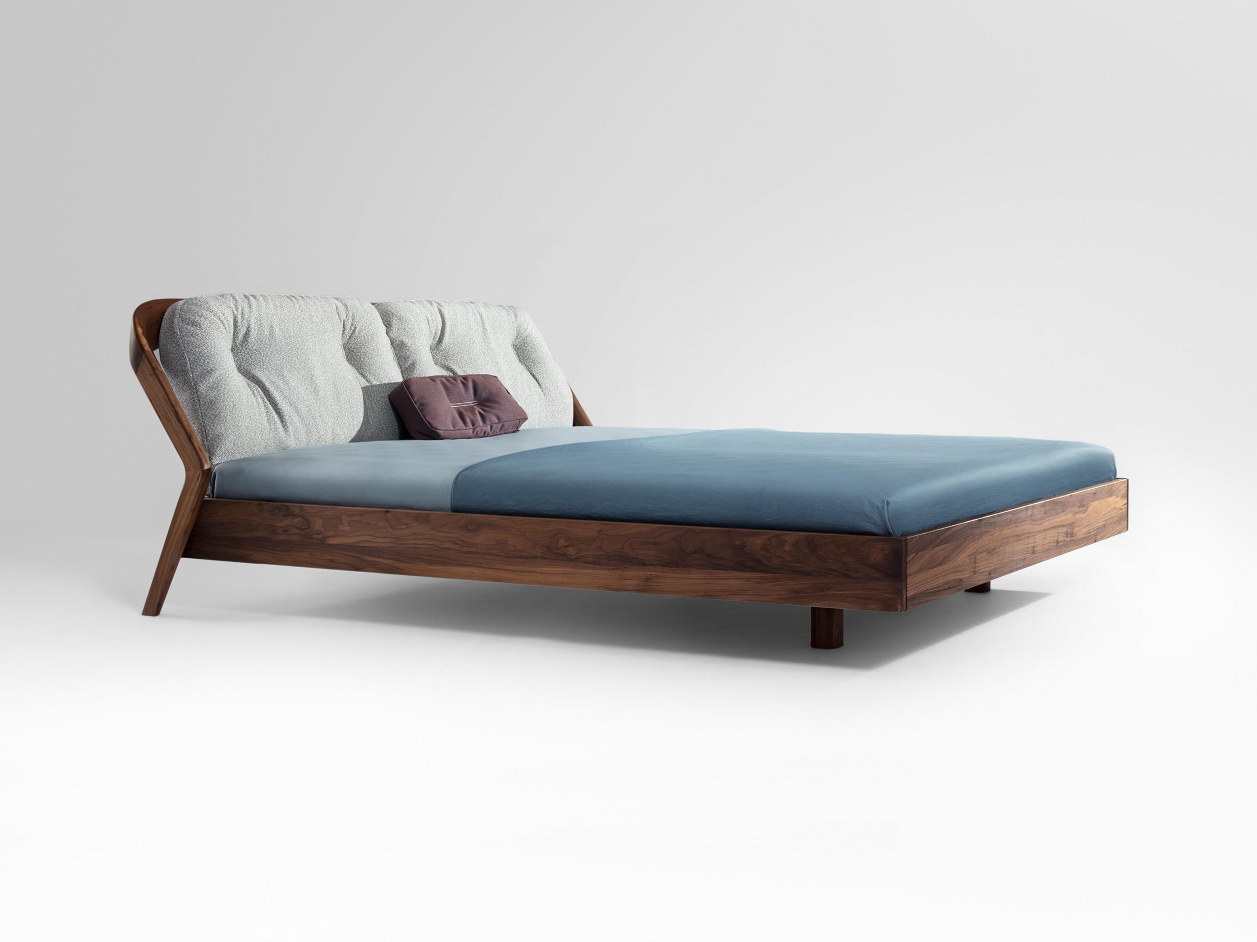 Friday Night Bed by Formstelle for Zeitraum