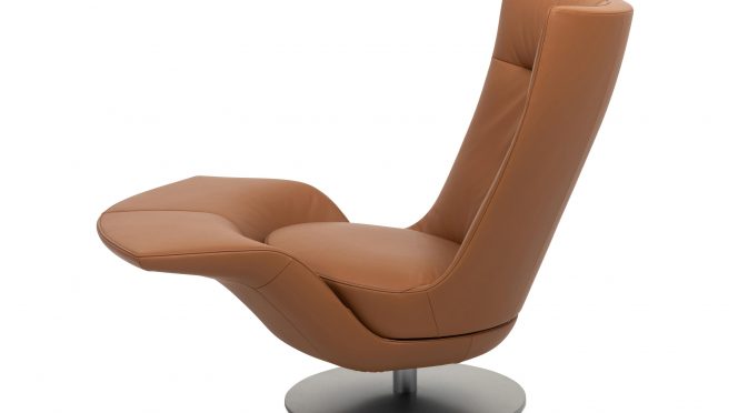 Pli Lounge Chair by FSM