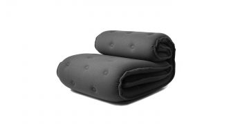 Roulade Sofa by jotjot