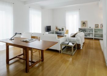 Casa Recacha in Seville, Spain by Studio Wet