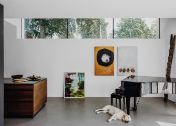 Villa von Osee in Starnberg, Germany by Anna Philipp