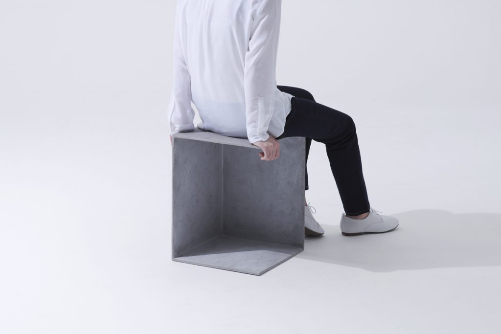 SOLIDITY Stool by YOY
