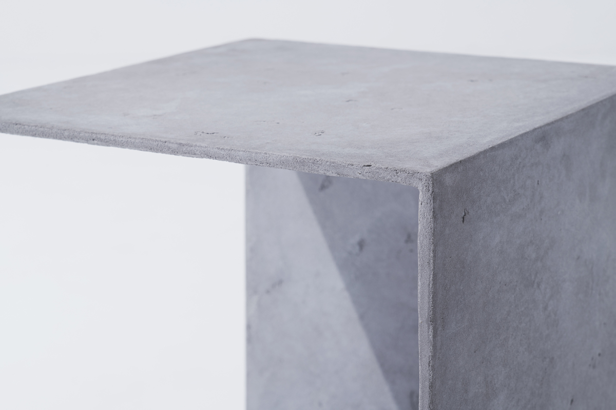 SOLIDITY Stool by YOY