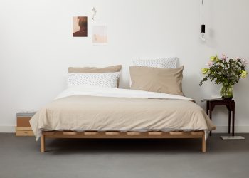 Modest Bed by Justin Jorissen for Loof