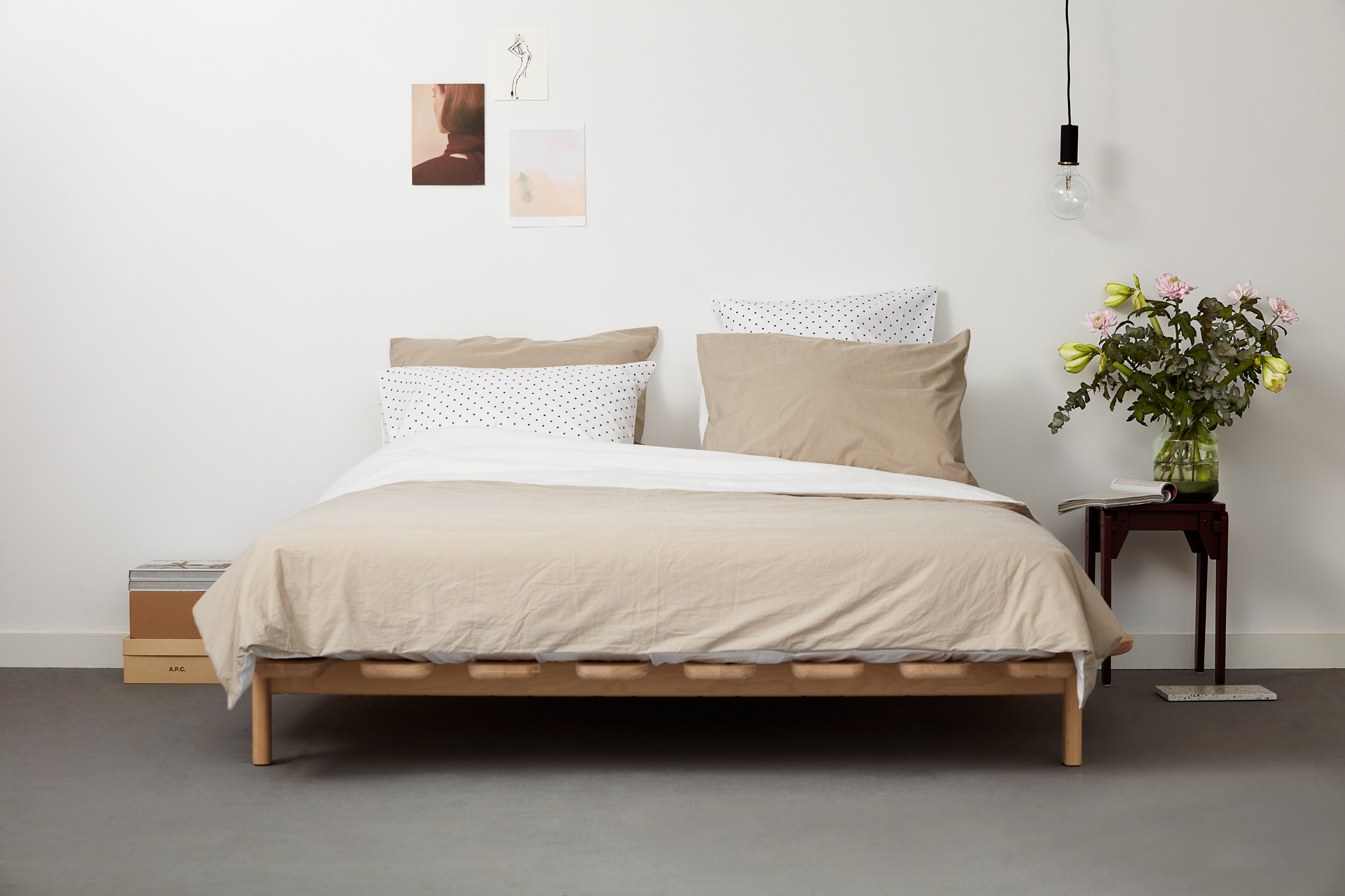 Modest Bed by Justin Jorissen for Loof