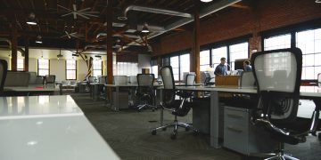 4 Tips on How to Move Your Office Furniture Safely