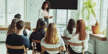 How College Furniture Can Create a Better Academic Experience