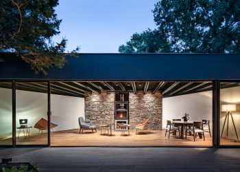 Bromley Garden House in London, UK by Rado Iliev
