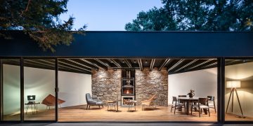 Bromley Garden House in London, UK by Rado Iliev
