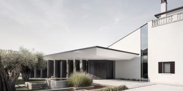 Fluid Home by Alessandro Isola in Friuli, Italy