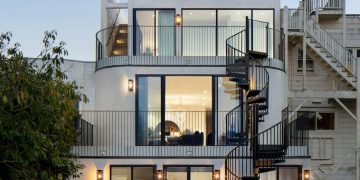 Wraparound House in San Francisco, CA by Spiegel Aihara Workshop