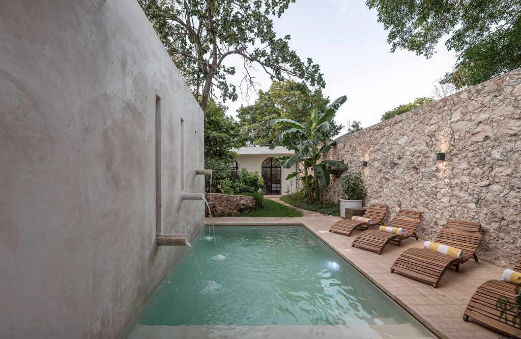 Pitahaya House in Mérida, Mexico by Taller Estilo Arquitectura S de RL de CV