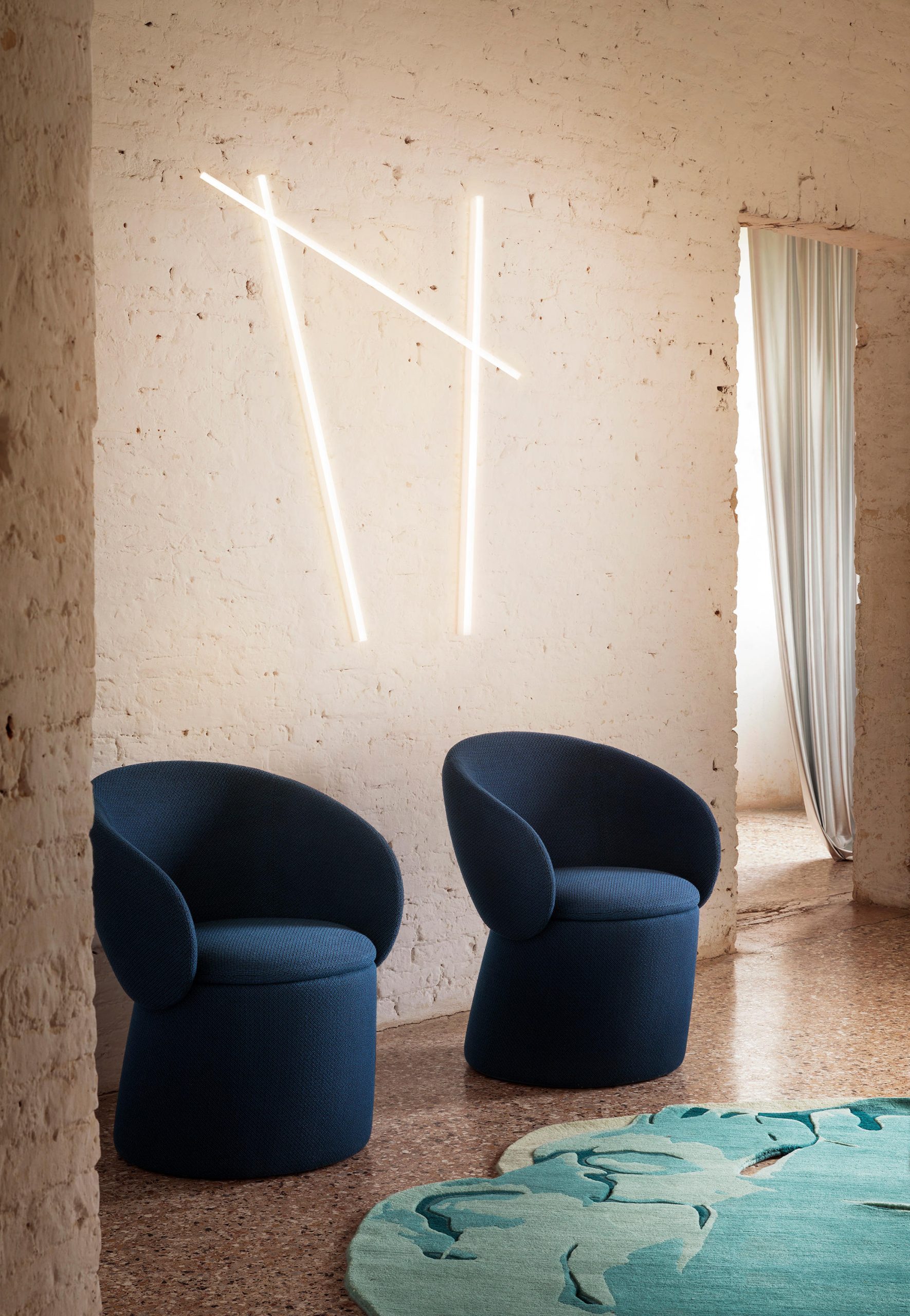 Nebula Monaca Lounge Chair by E-GGS for Miniforms