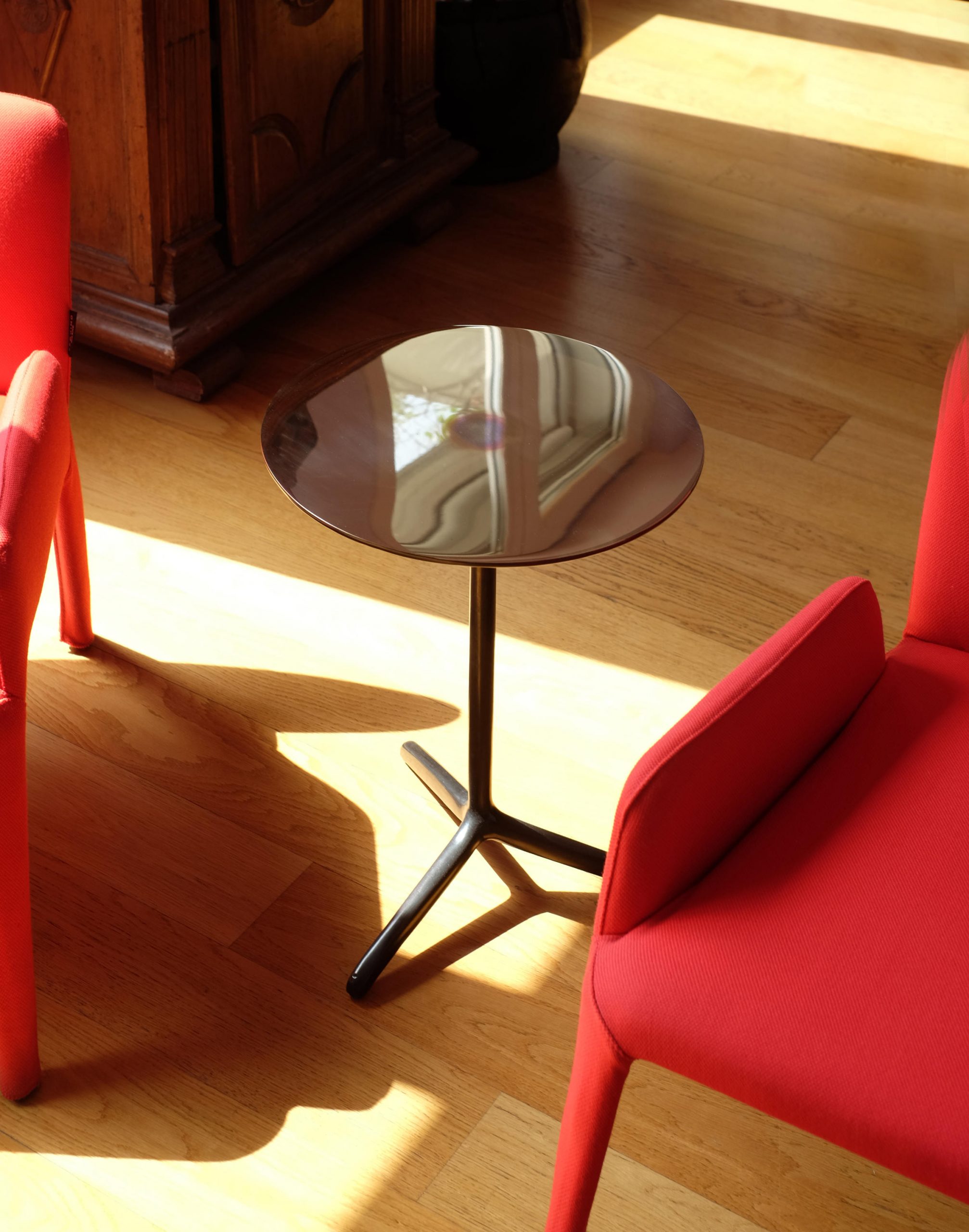 Toid Side Table by Federico Carandini for Eponimo
