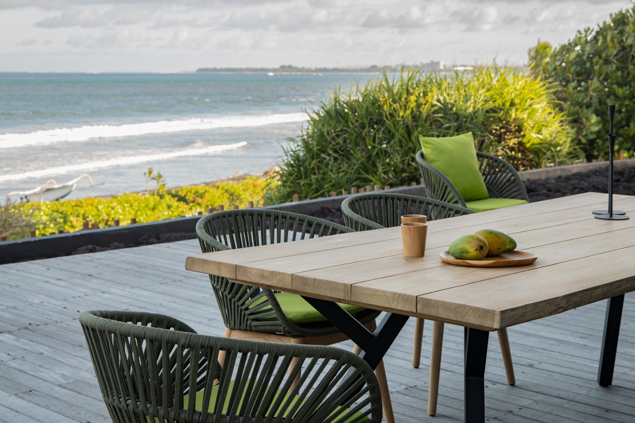 Y Dining Table by Cbdesign
