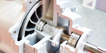 How Vacuum Motors Work: Common Types and Their Applications
