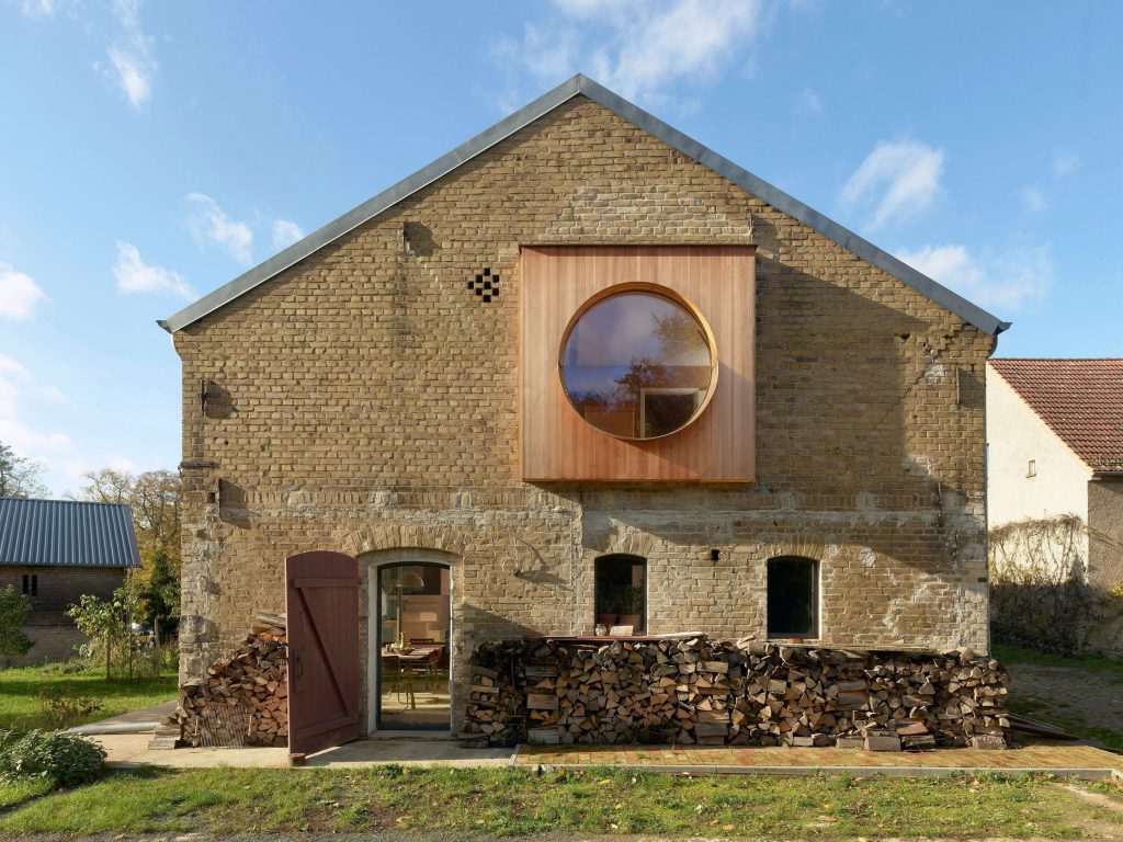House for a Goldsmith in Wandlitz, Germany by Christoph Wagner Architects