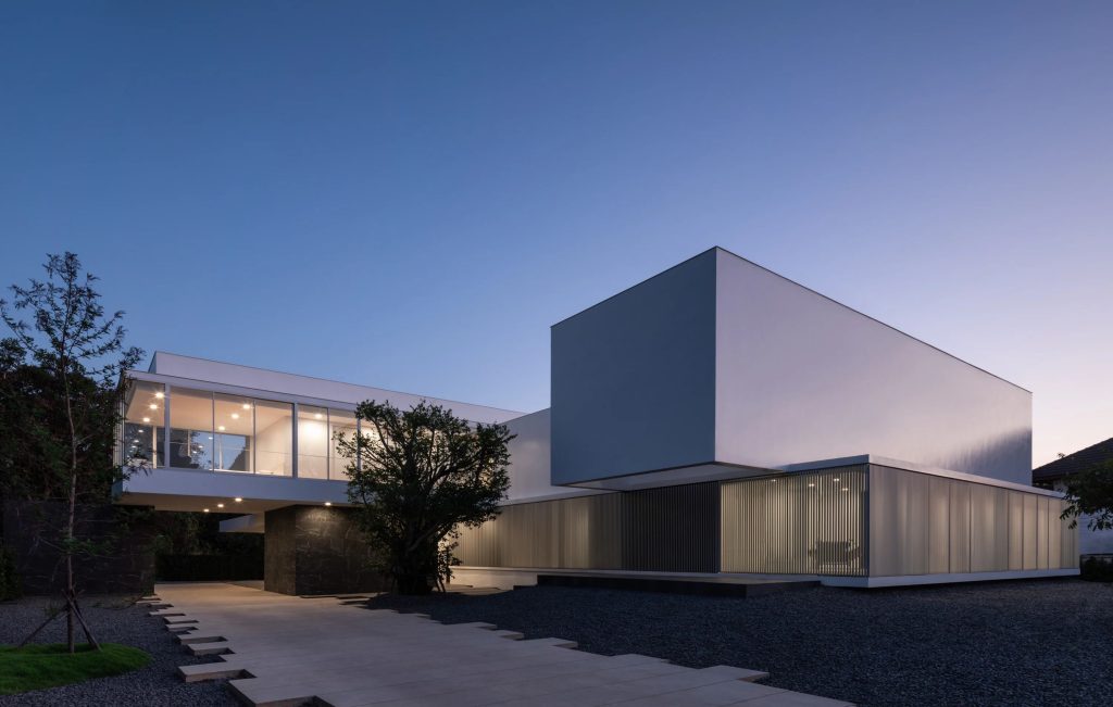 Dew House in Ubon Ratchathani, Thailand by Ayutt and Associates Design
