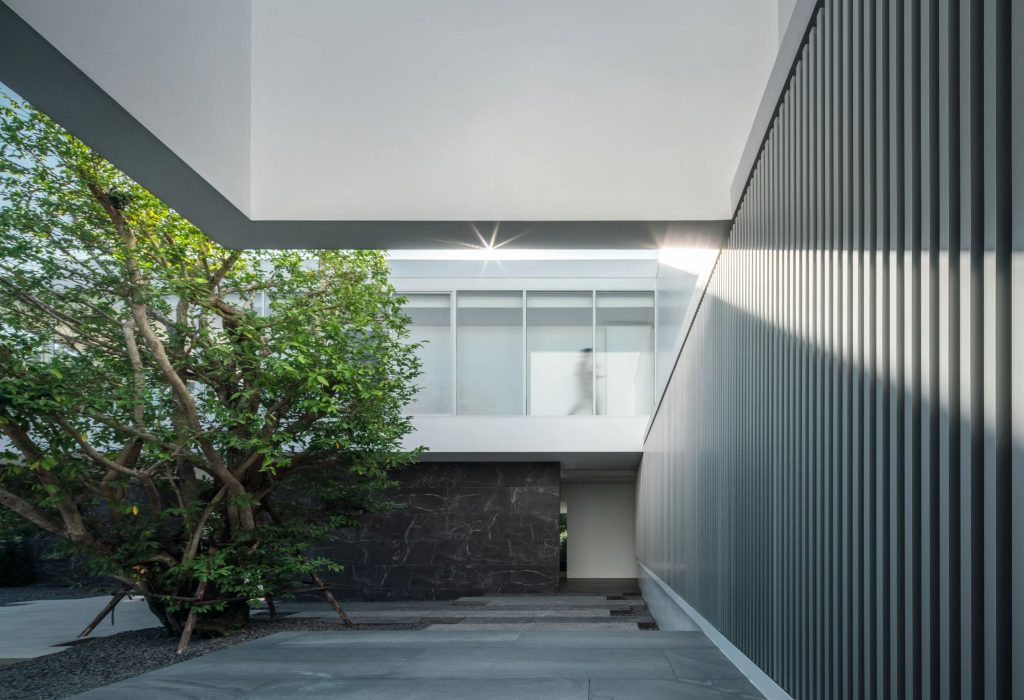 Dew House in Ubon Ratchathani, Thailand by Ayutt and Associates Design