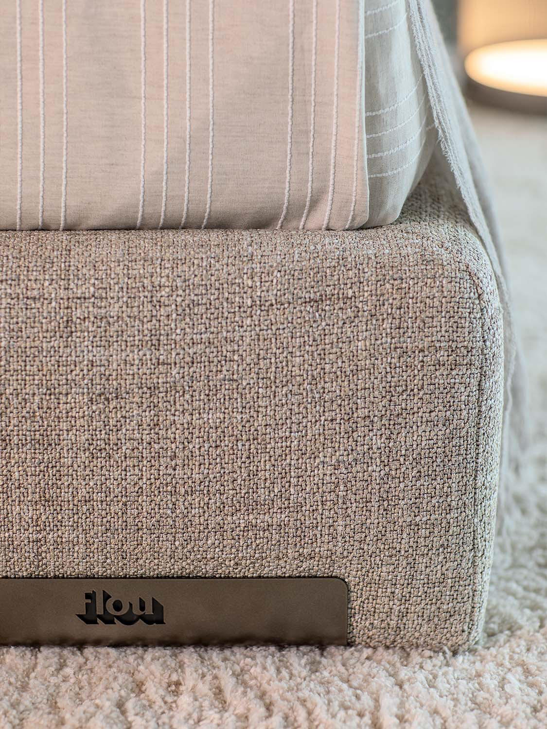 AtelierM Bed by Gino Moschetti for Flou