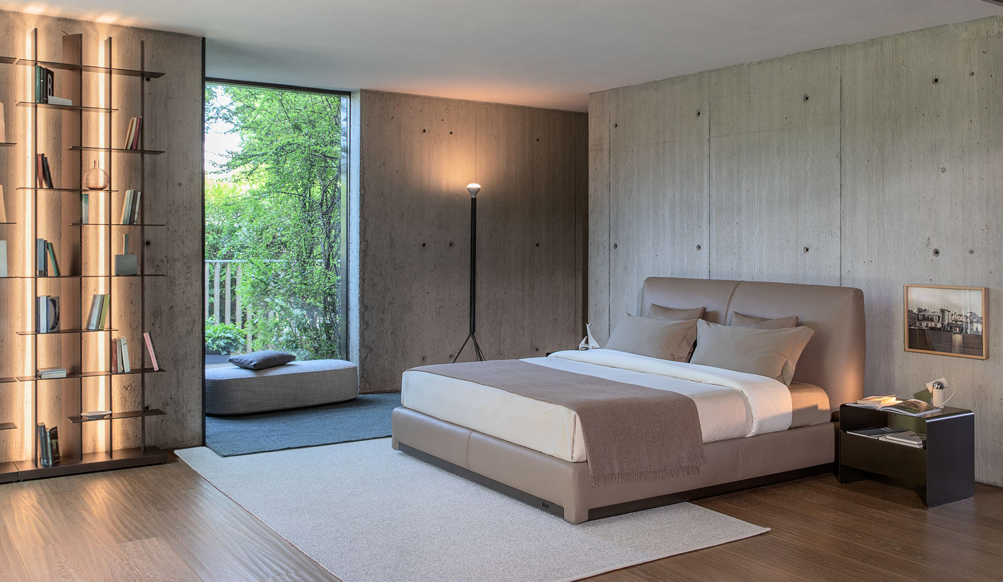 AtelierM Bed by Gino Moschetti for Flou