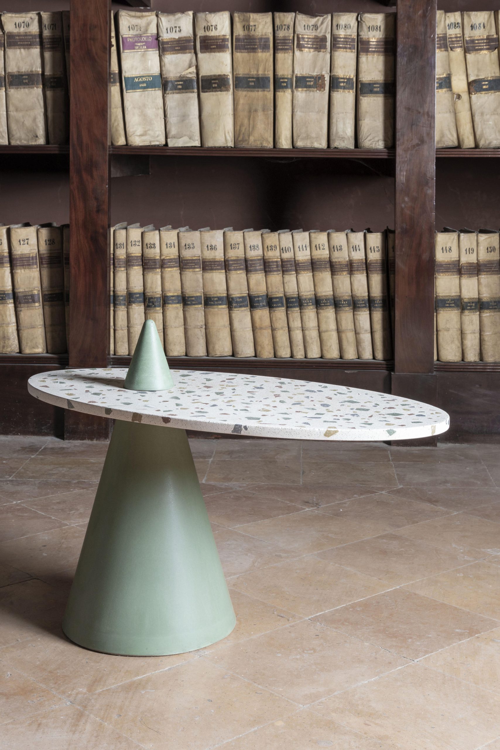Vetta Coffee Table by Studio Algoritmo for Forma & Cemento