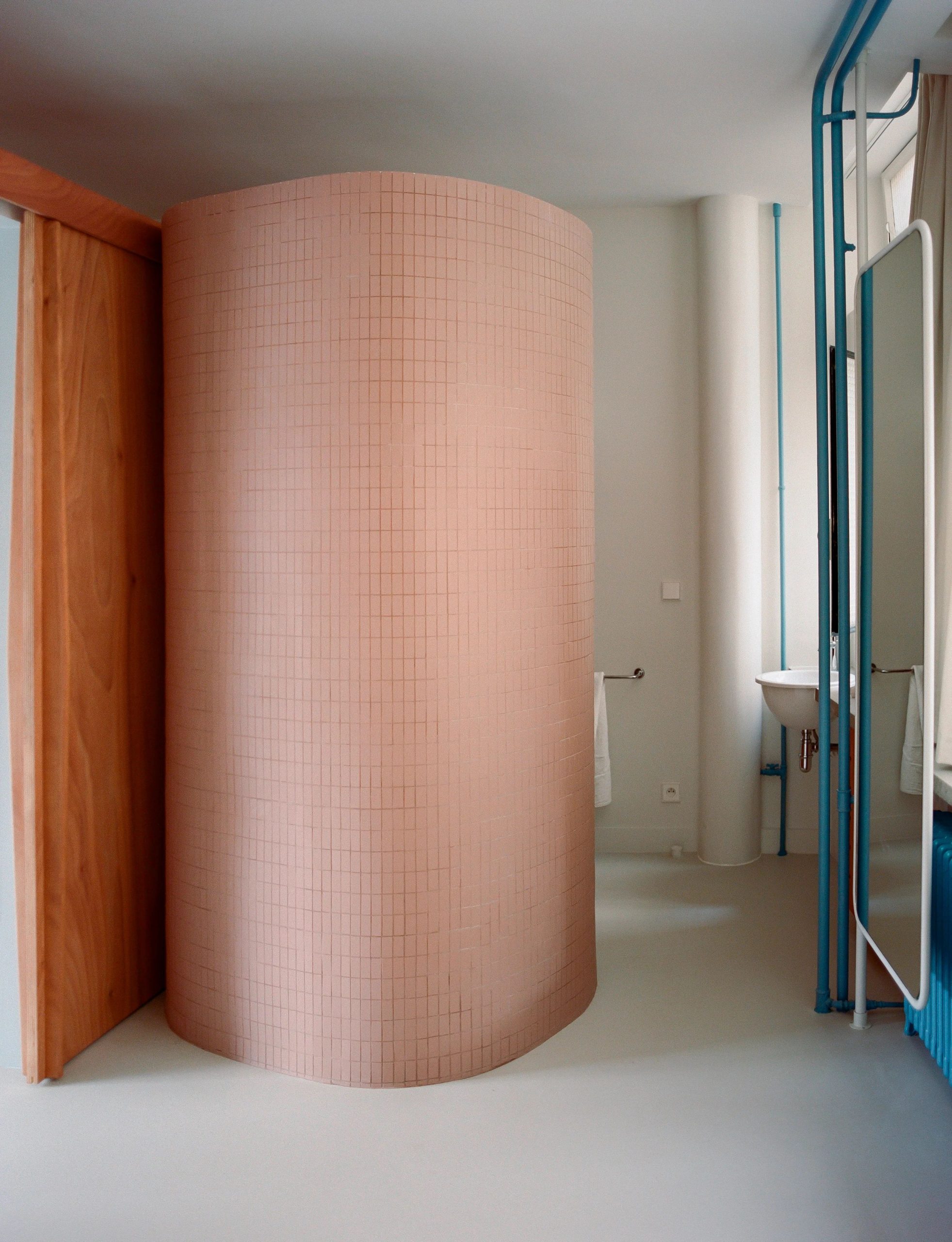 Appartement 24 N.C. in Paris, France by RREEL