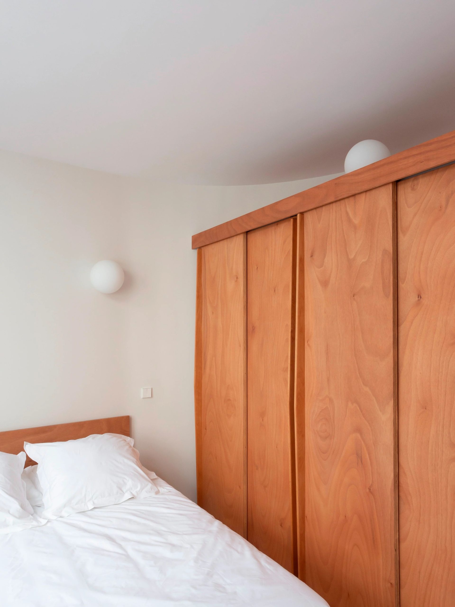 Appartement 24 N.C. in Paris, France by RREEL