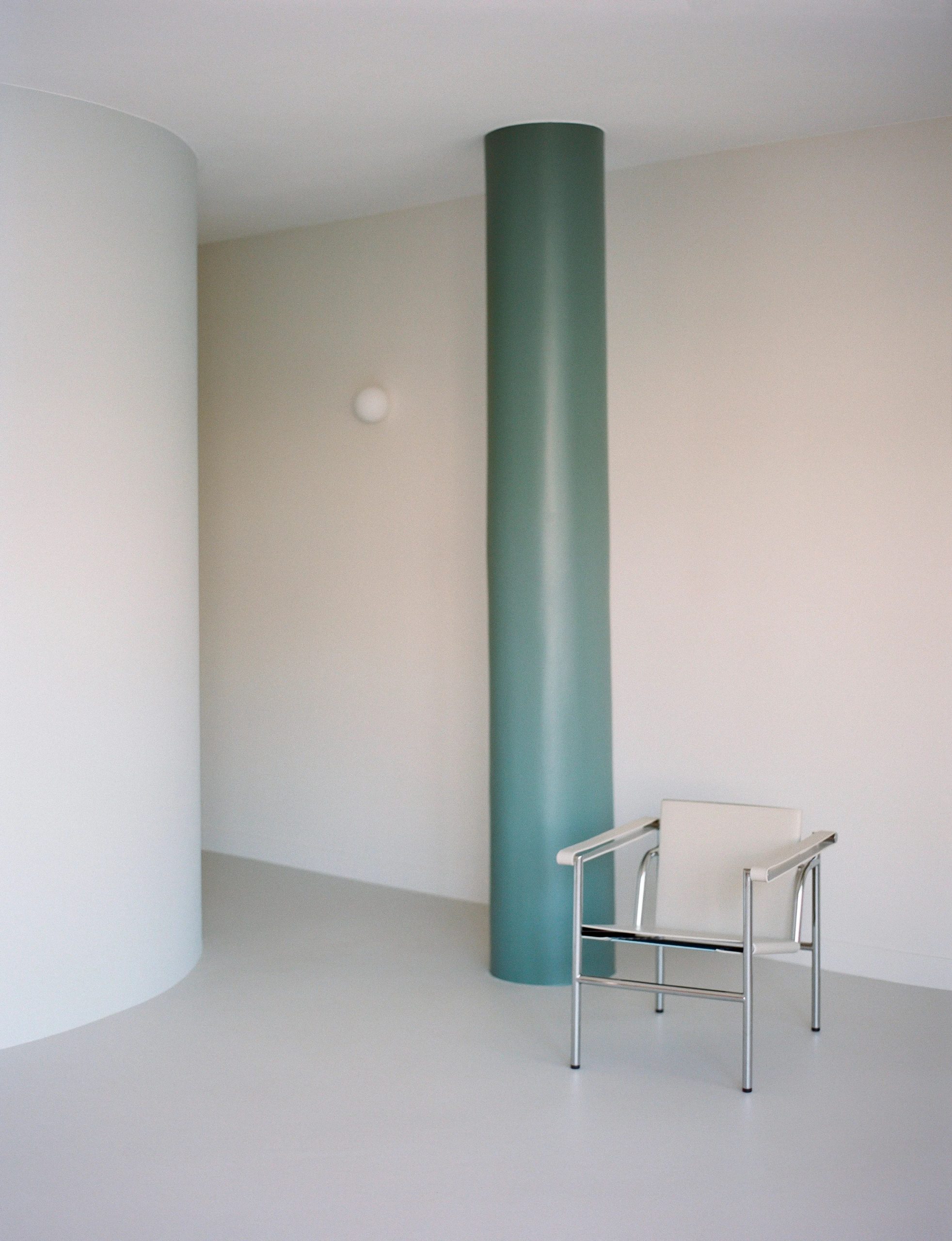 Appartement 24 N.C. in Paris, France by RREEL