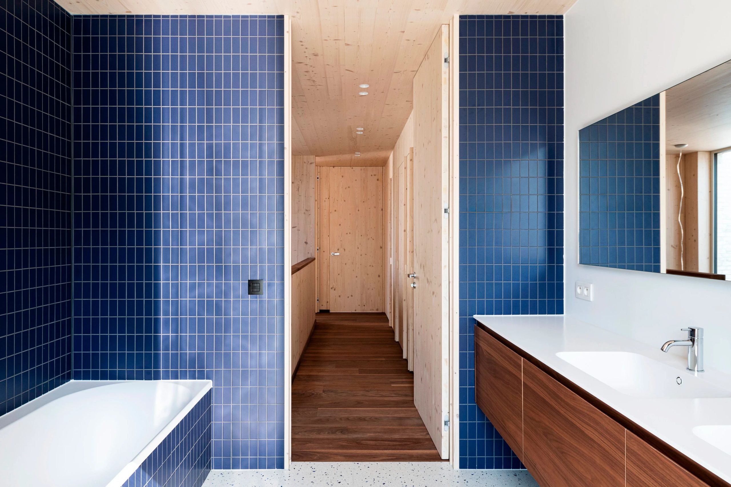 MARI Residence by memo architectuur