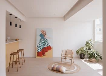 Cacilhas Apartment in Almada, Portugal by estúdio AMATAM