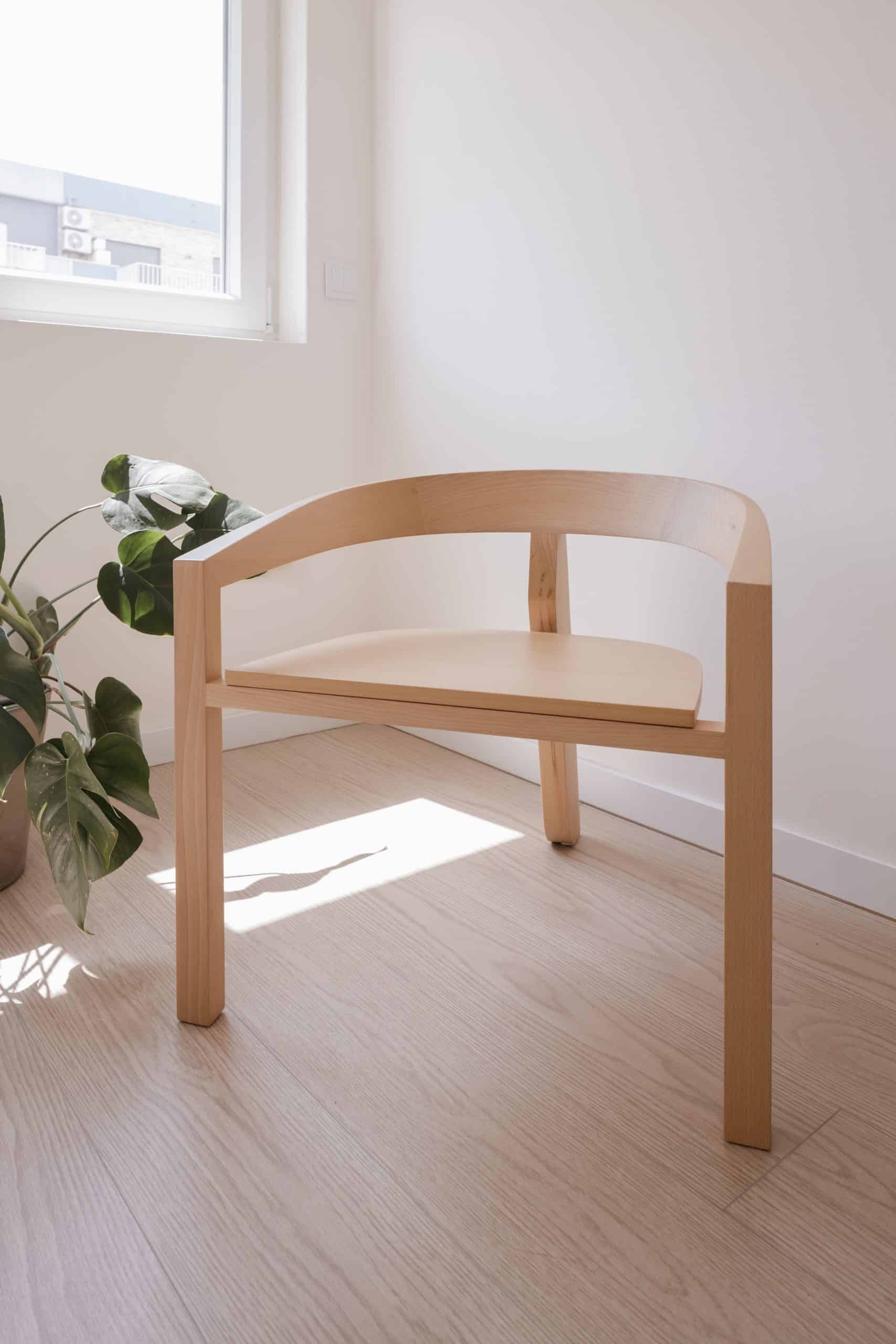 Cacilhas Apartment in Almada, Portugal by estúdio AMATAM